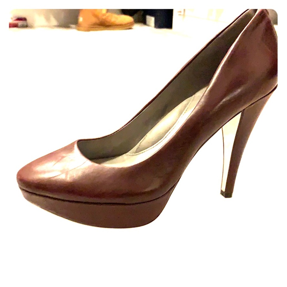 Heels Maroon color